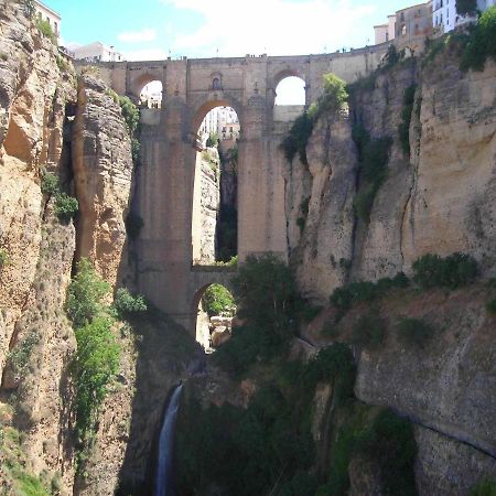 Viviendas Turísticas Los Arrayanes en el centro y con encanto Ronda Exterior foto