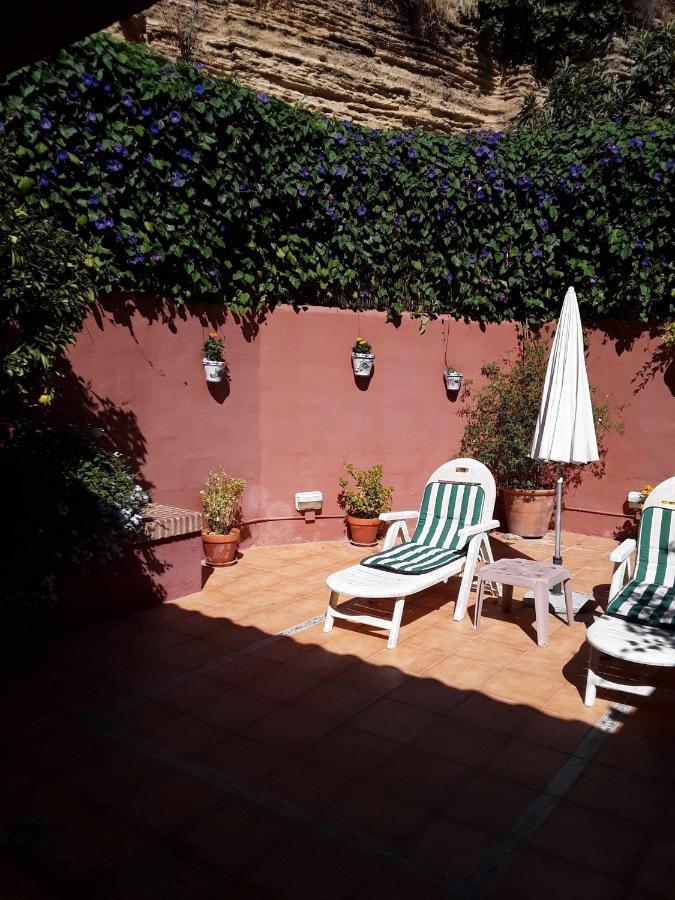 Viviendas Turísticas Los Arrayanes en el centro y con encanto Ronda Exterior foto