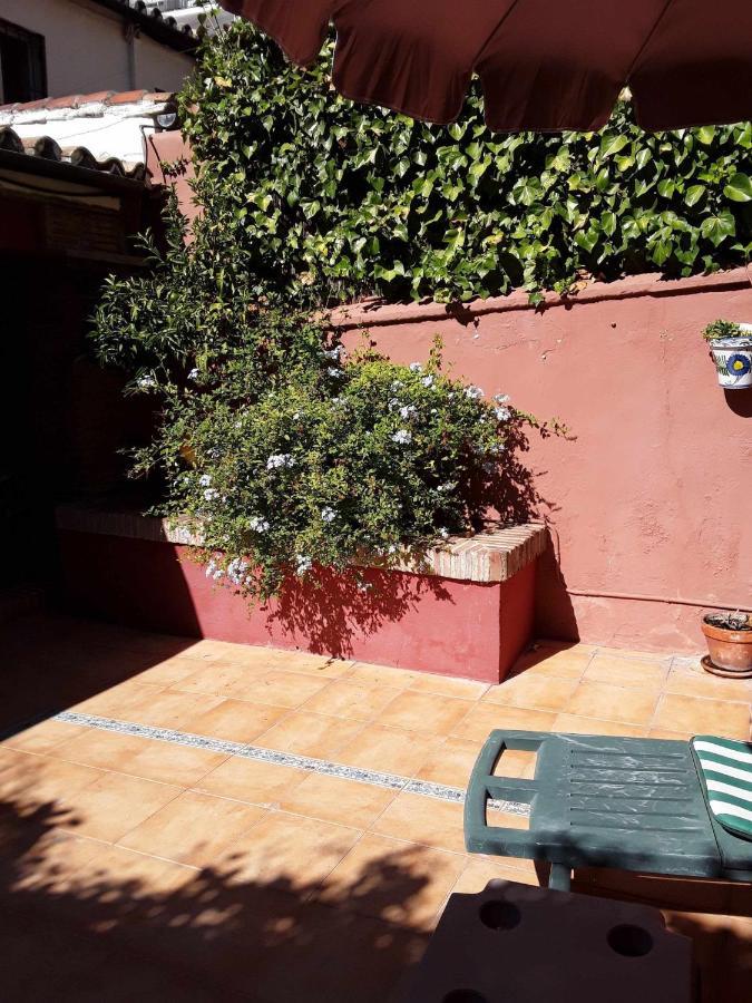 Viviendas Turísticas Los Arrayanes en el centro y con encanto Ronda Exterior foto